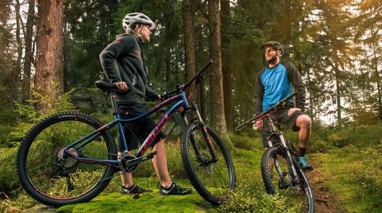 Pedały SPD vs pedały platformowe – co jest lepsze?